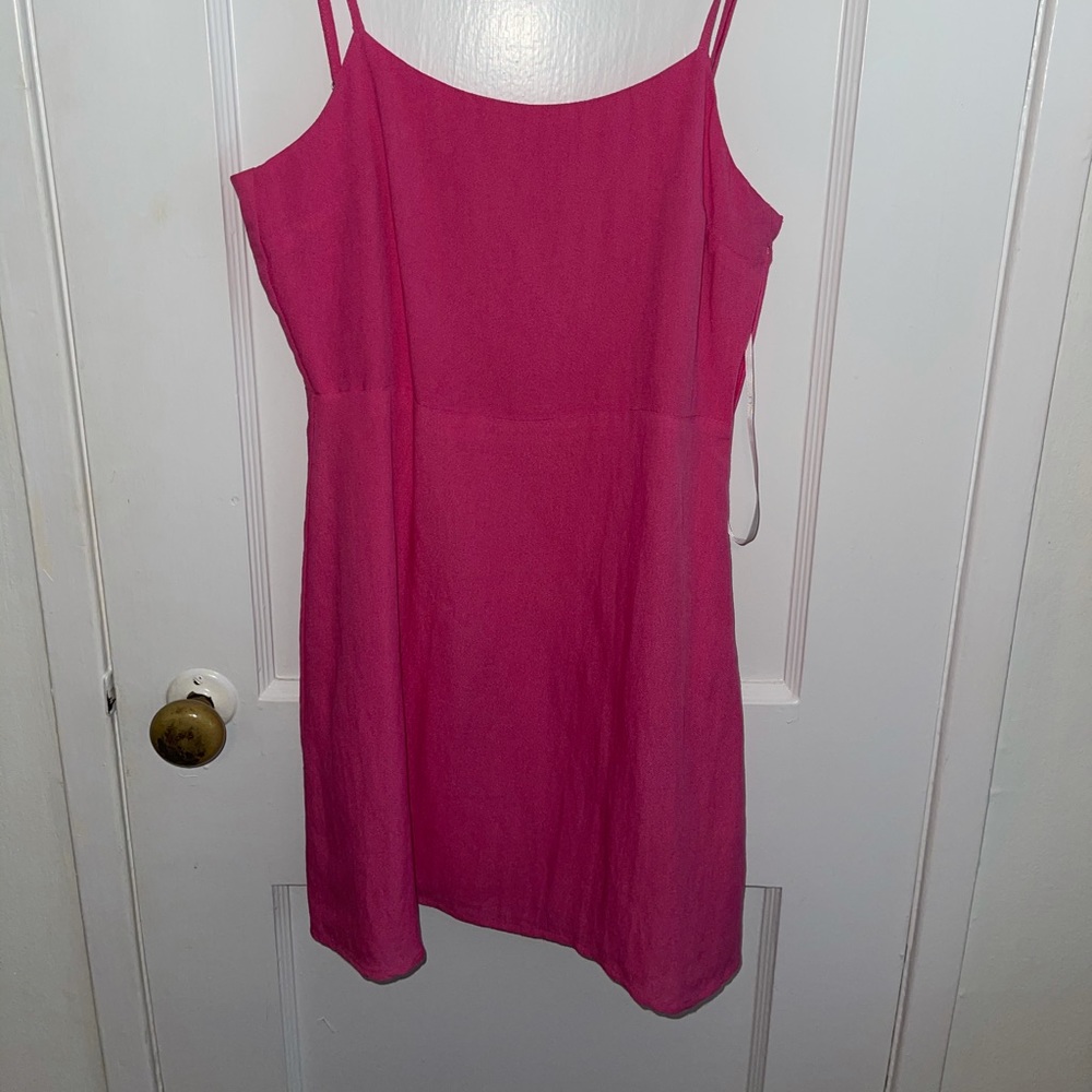 pink dress
